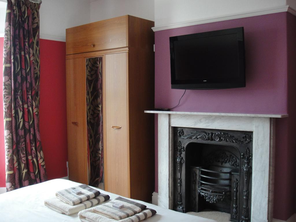 Bankside Bed & Breakfast St Austell Habitación foto